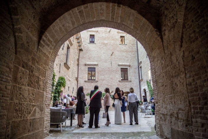 invitati nel castello maresca puglia